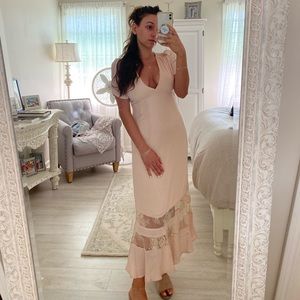 Vintagey lace cream blush maxi dress